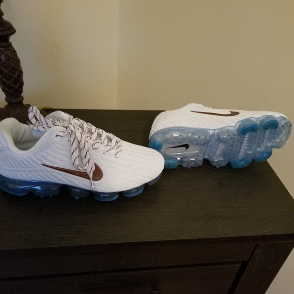 New Vapormax airmax tennis shoes - Picture 2 of 3